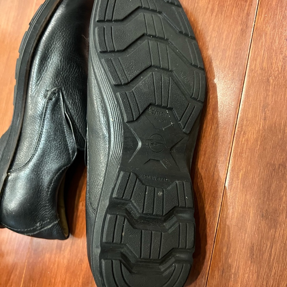 DelLaRentis Black Leather Men's Slip-On Loafers - Picture 9 of 10